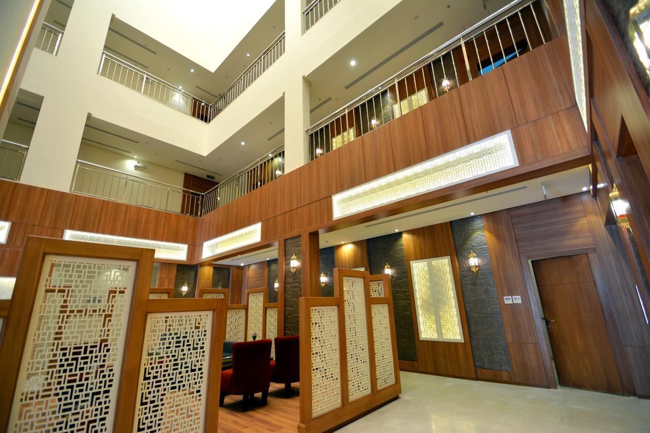 Thwary Hotel Suites Riade Exterior foto