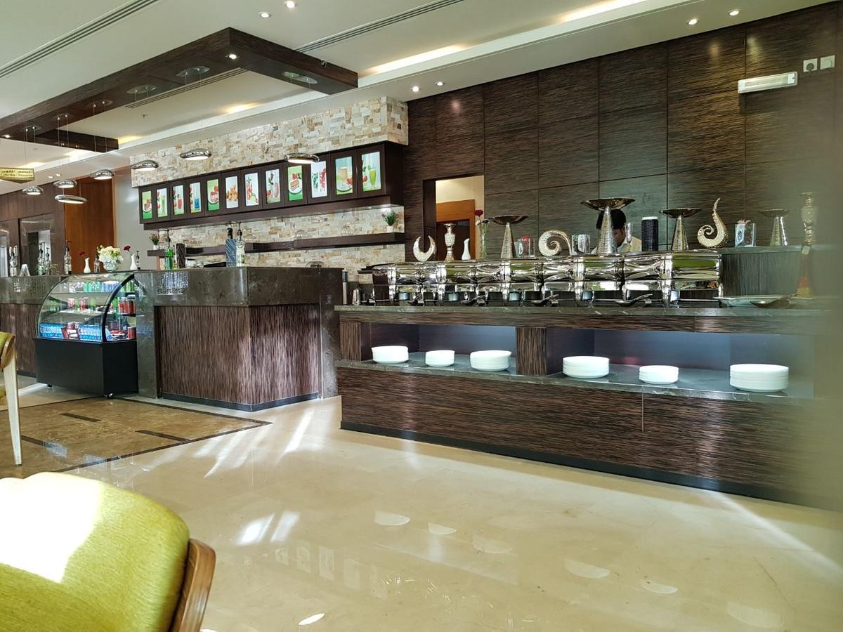 Thwary Hotel Suites Riade Exterior foto